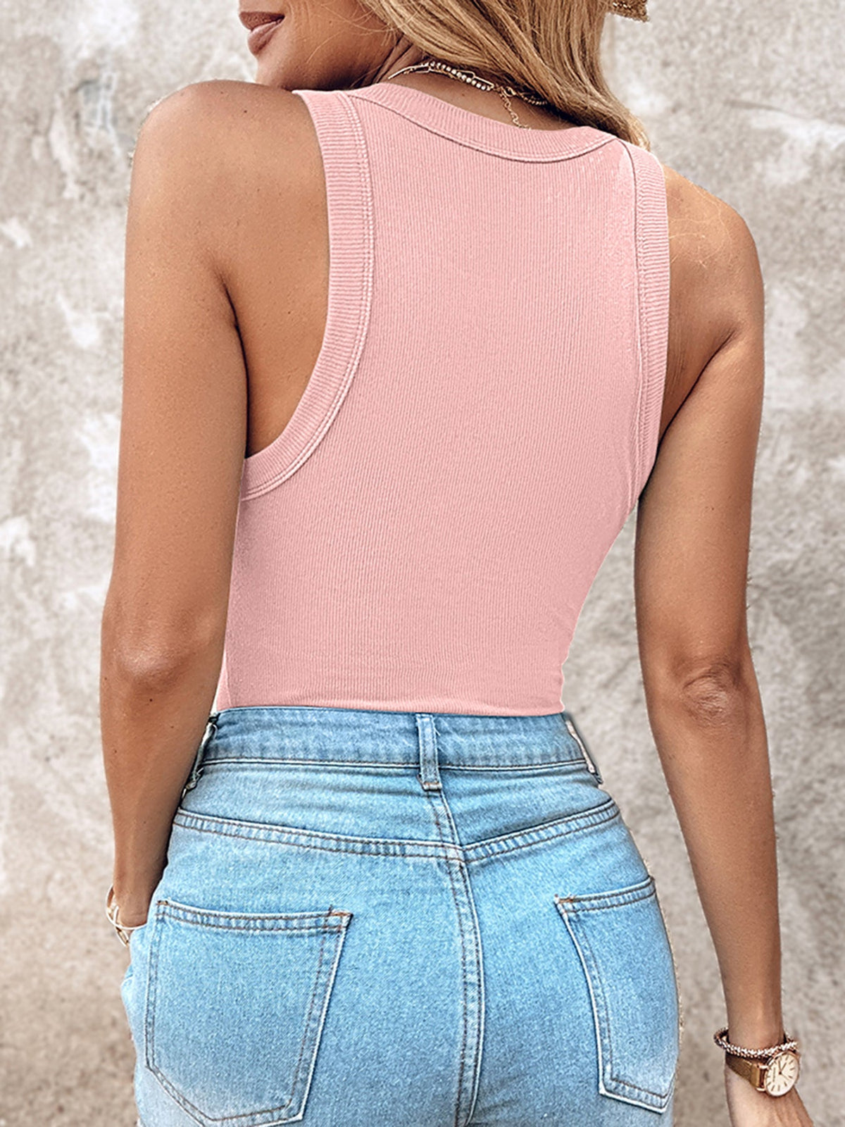 Built-in Bra Ribbed Round Neck Tank Top